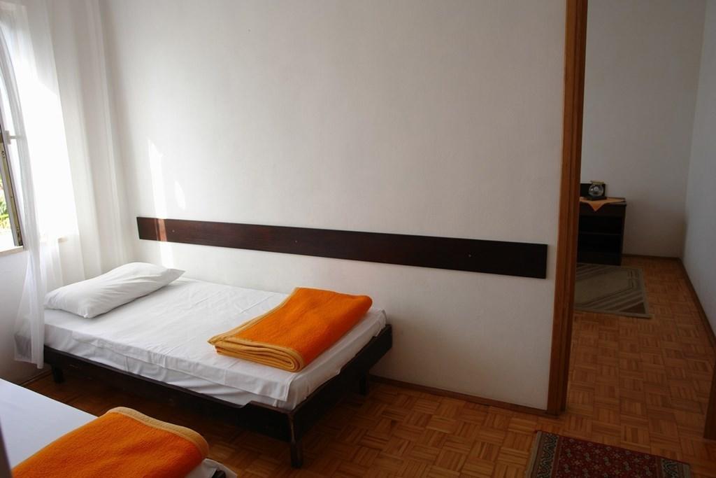 Beautiful Apartment In Crikvenica With Kitchen Apartment *